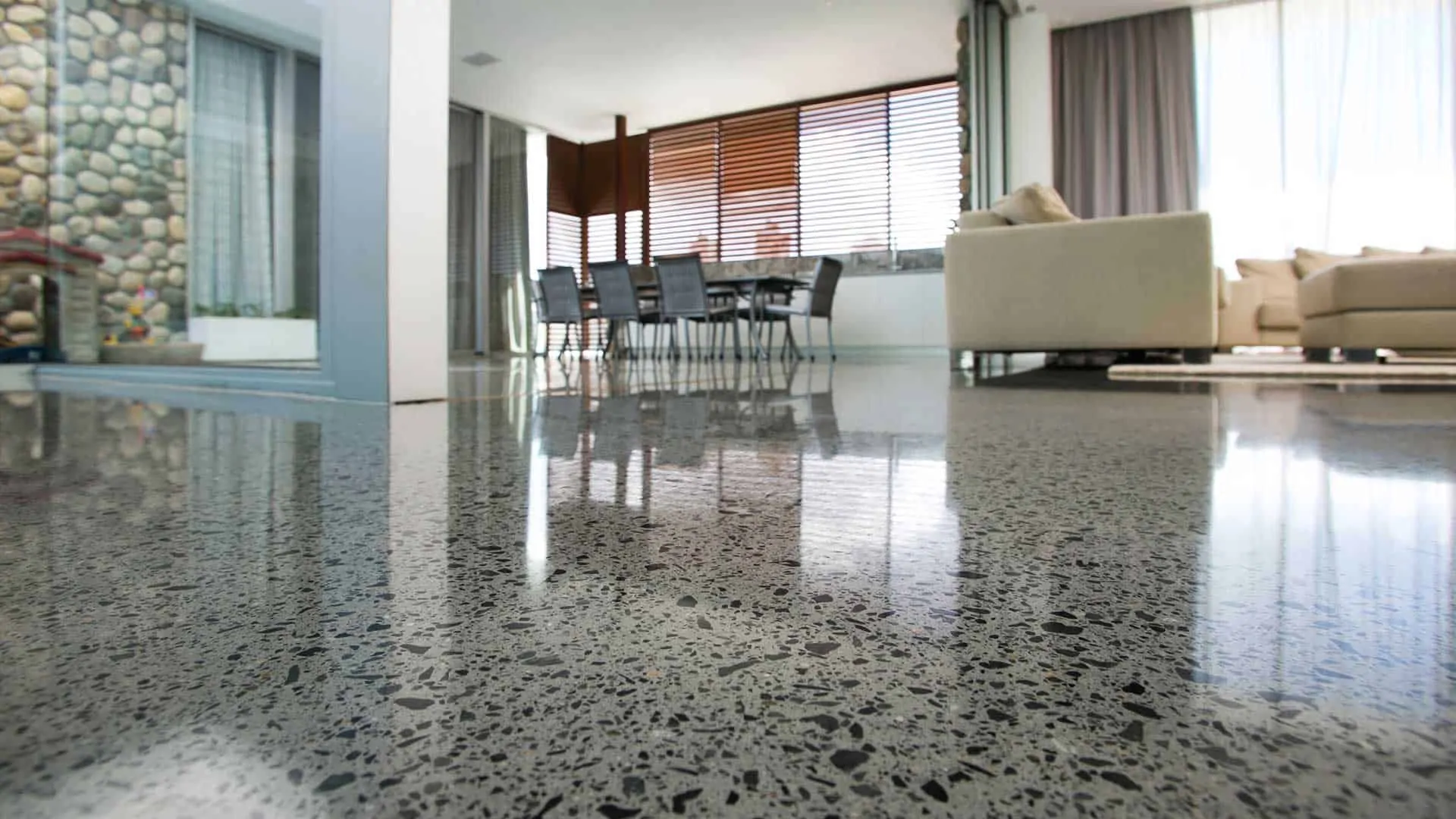 polished concrete floors Kyneton café.